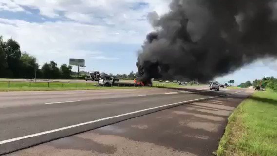 Jackson: 18-wheeler catches fire on I-220 at Industrial Drive after multi-vehicle crash