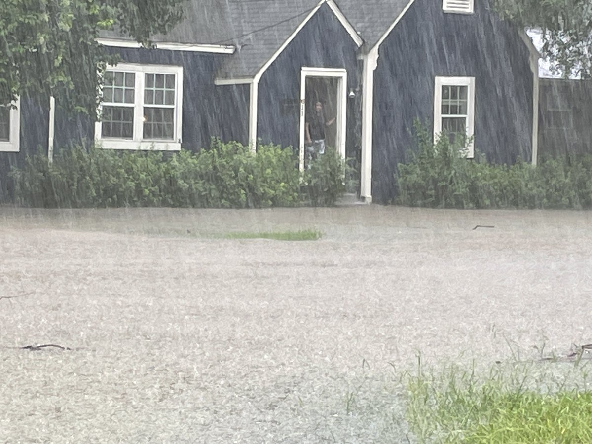 Flash flooding reported on Choctaw Drive in Fondren