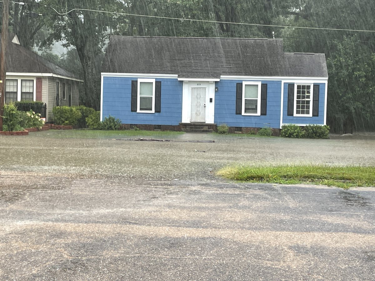 Flash flooding reported on Choctaw Drive in Fondren