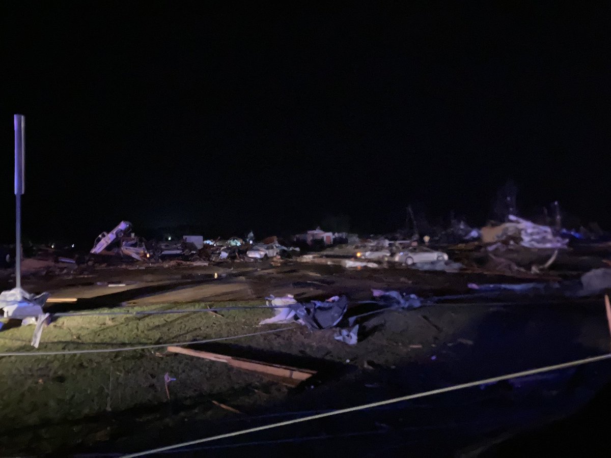 Damage in Rolling Fork, MS. Branches stripped of bark, cars thrown onto buildings, and brick structures demolished. This is the strongest tornado damage ive personally seen 